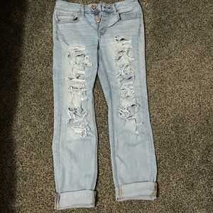 American eagle ripped mom jeans